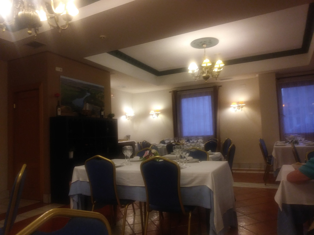 Hotel Maria De Molina主图