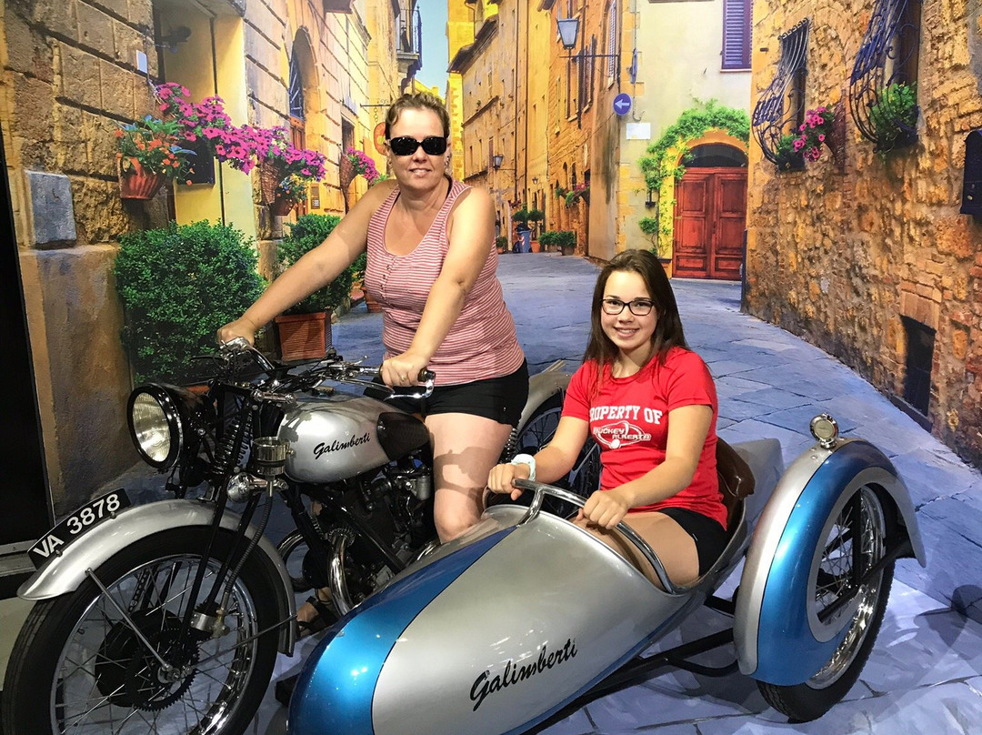Dreamcycle Motorcycle Museum景点图片