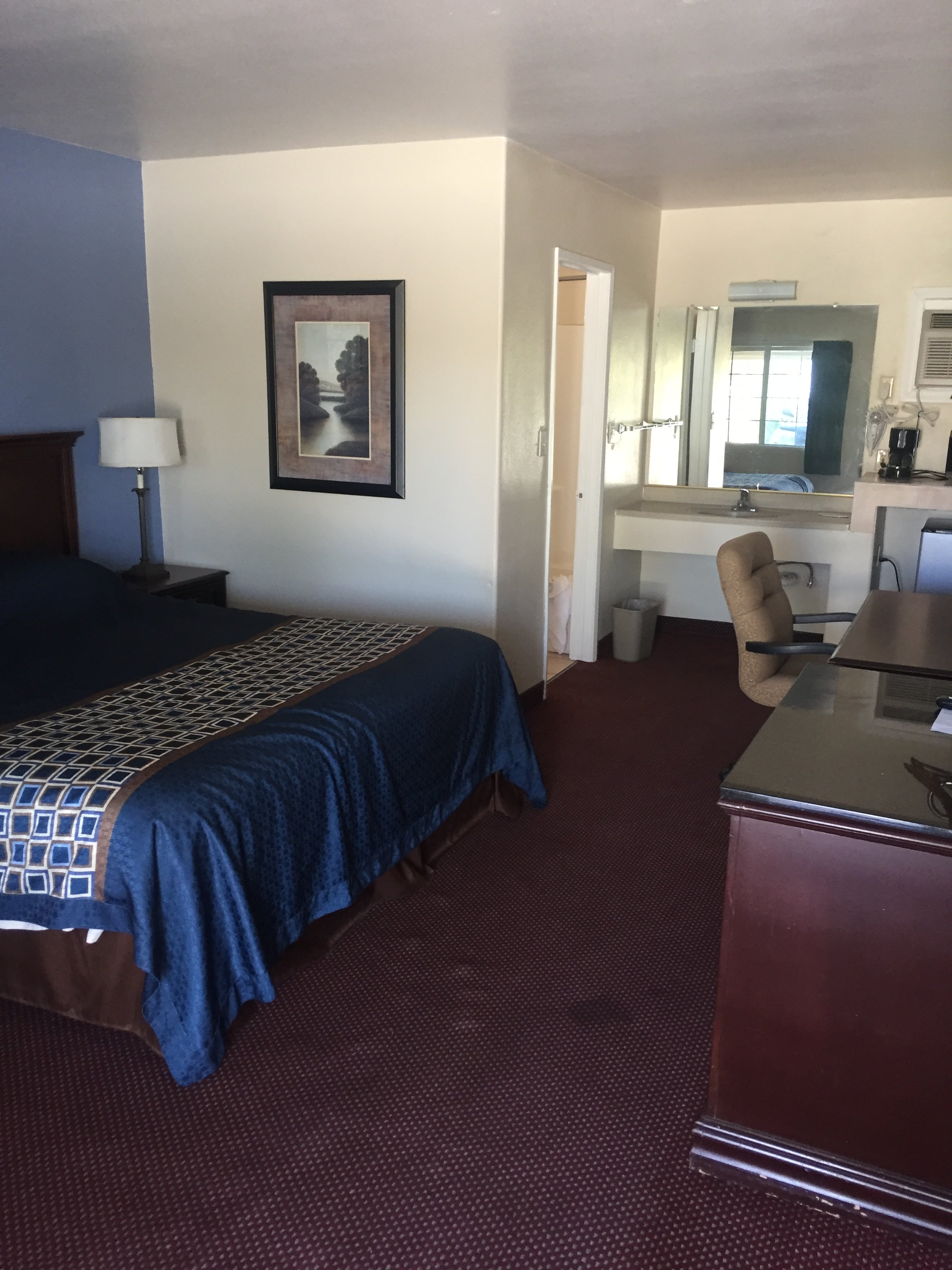 布莱斯骑士旅馆-portrait