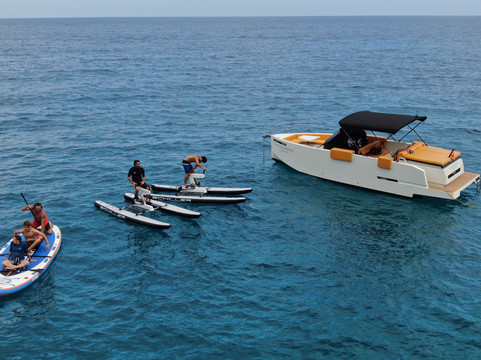 Yacht Watersports ibiza-圣欧拉利娅尔德里奥必去景点