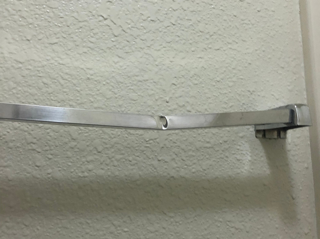 卡农城速 8 酒店主图