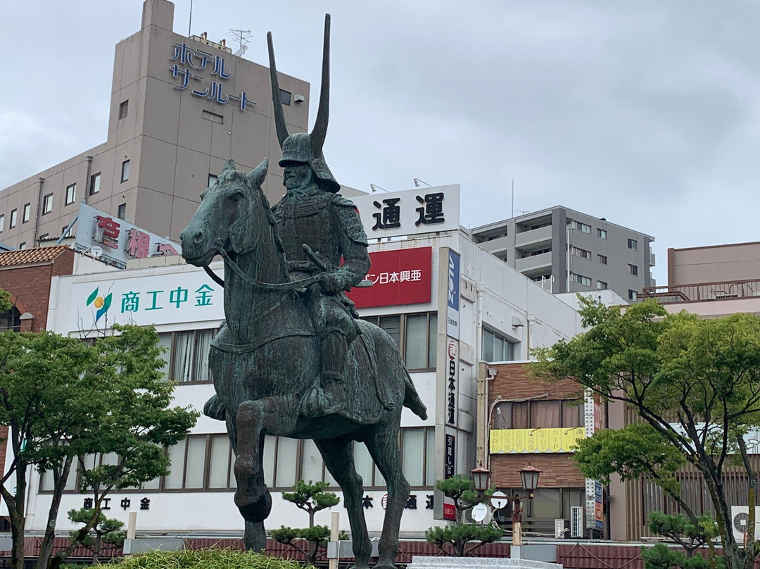 Ii Naomasa Statue-彦根市必去景点