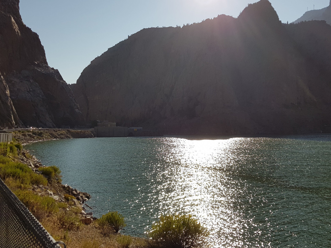 The Buffalo Bill Reservoir景点图片