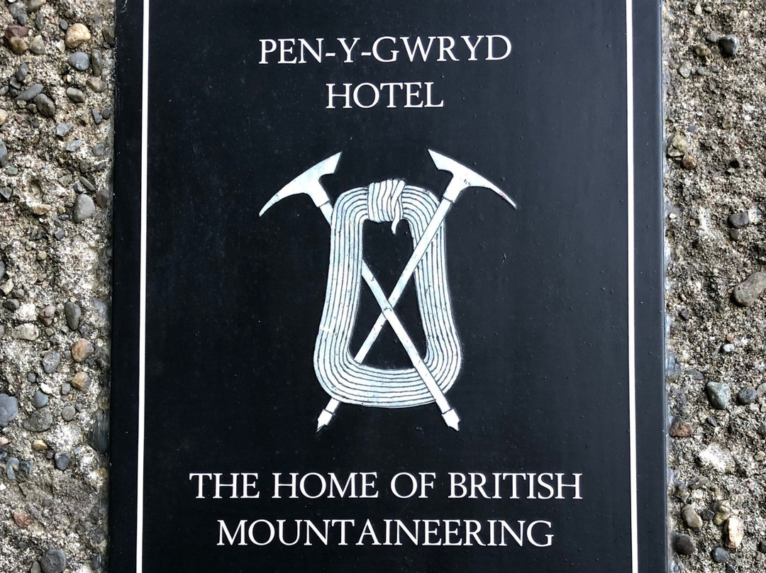 Pen Y Gwryd Hotel主图