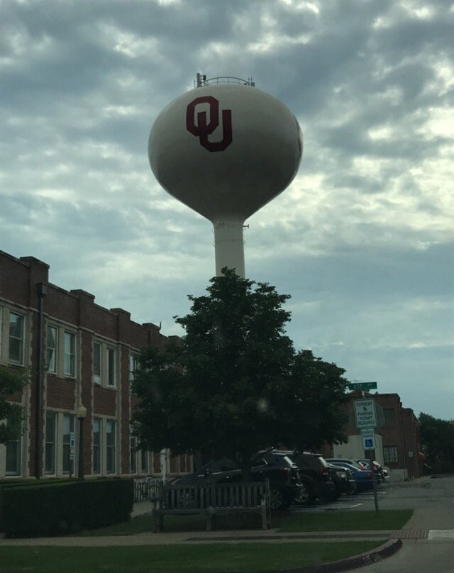 Oklahoma Memorial Stadium-诺曼必去景点