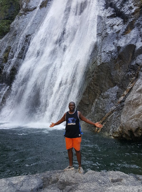 Mwalalo Waterfalls-Matema必去景点