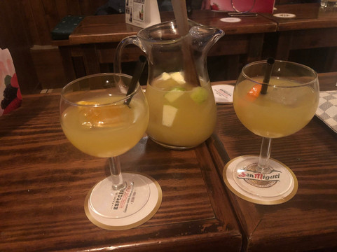 The Irish Tavern-阿尔库迪亚港必去景点