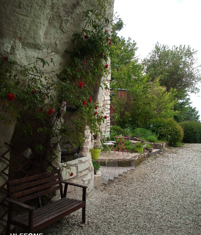 Les Troglos De Beaulieu主图