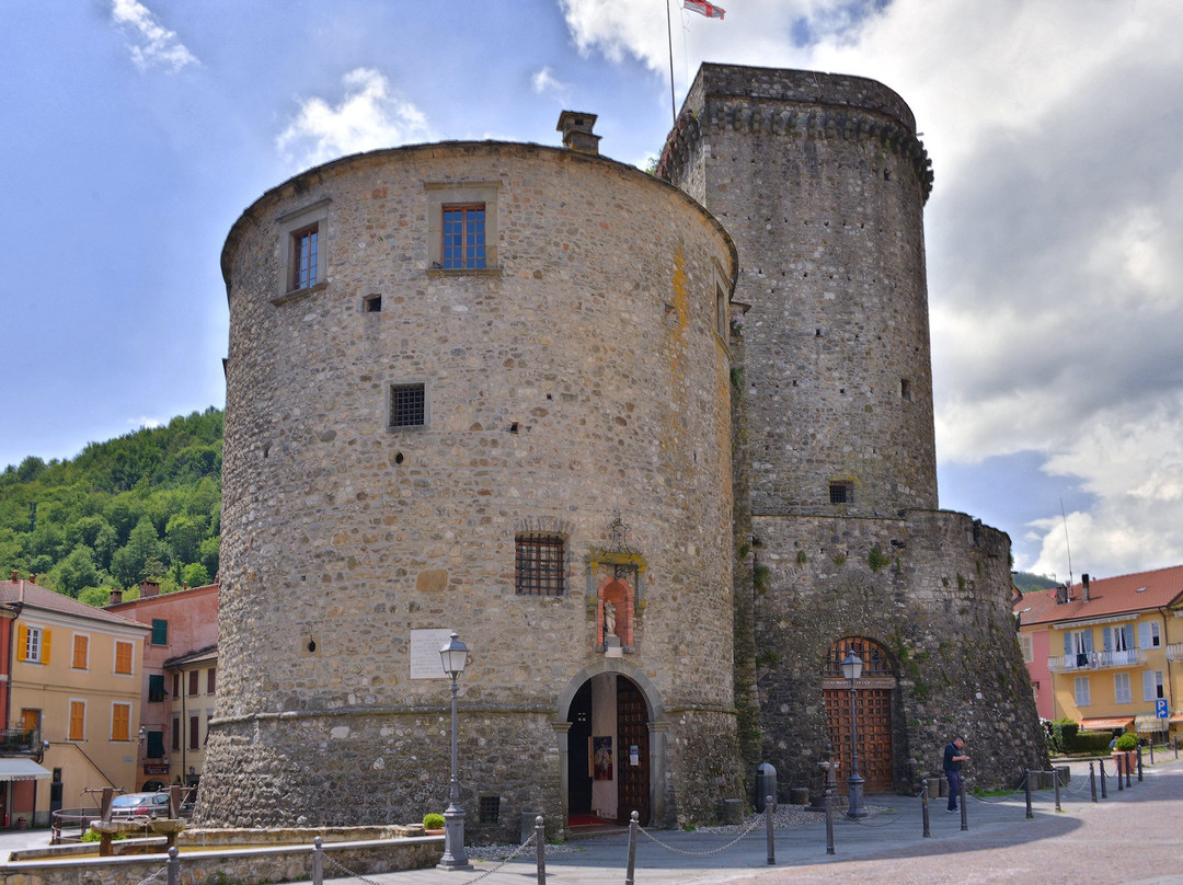 Castello Fieschi - Borgo Rotondo景点图片