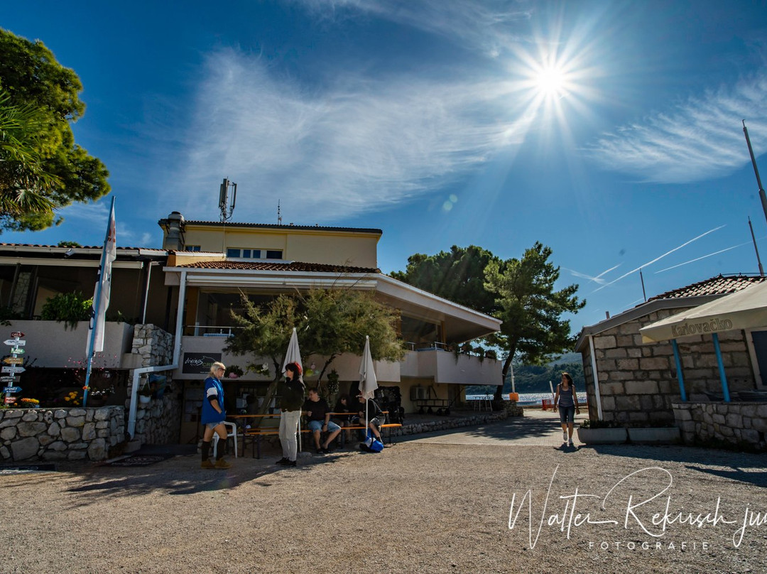 Diving Cres-Cres Island必去景点