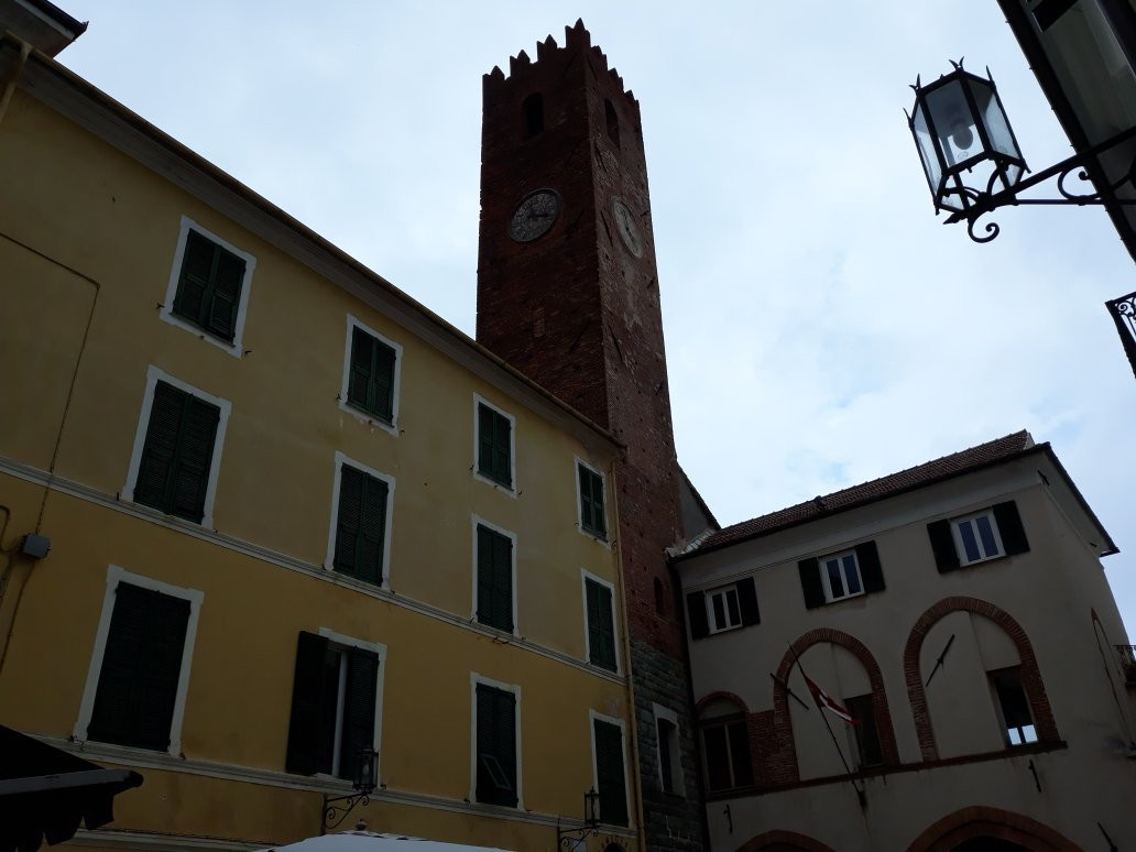 Torre dei Quattro Canti景点图片