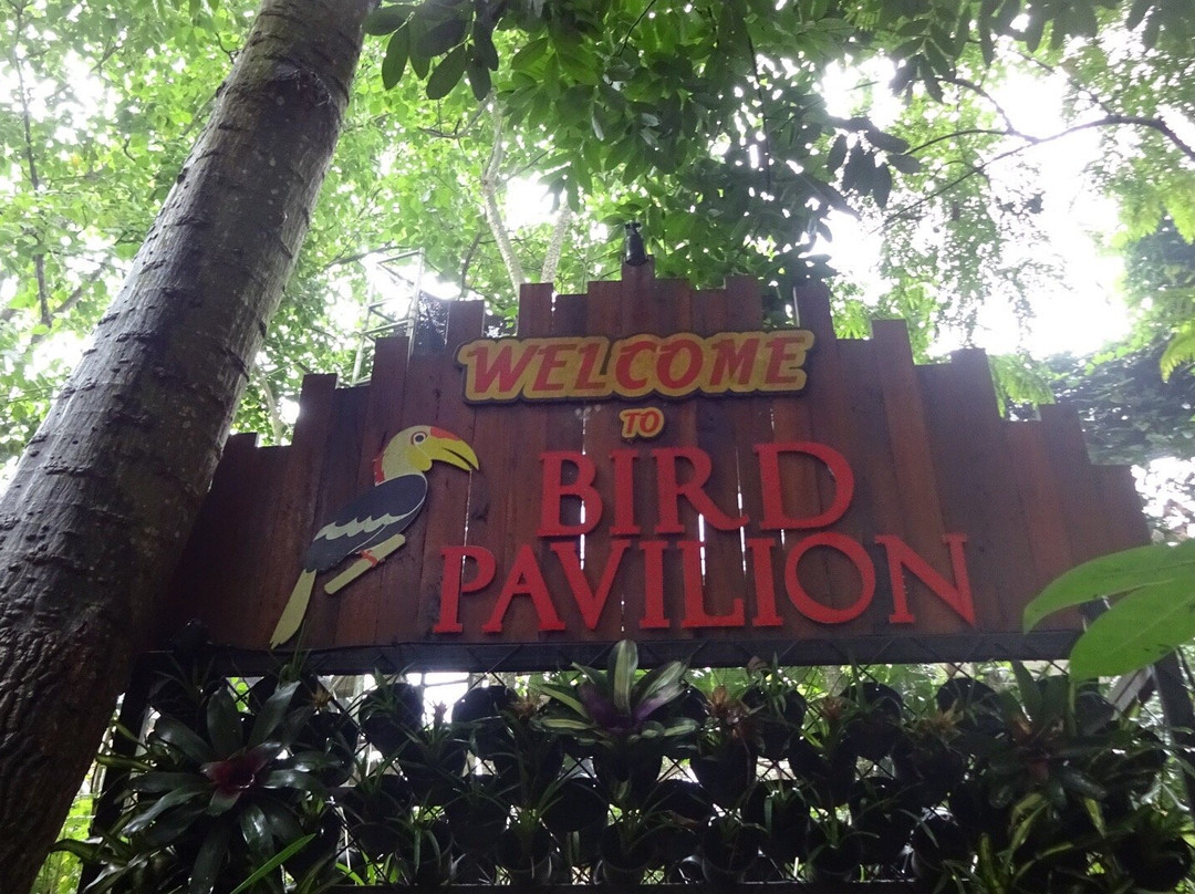 Bird And Bromelia Pavilion景点图片