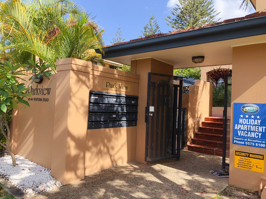 美人鱼海滩公园景观度假村主图