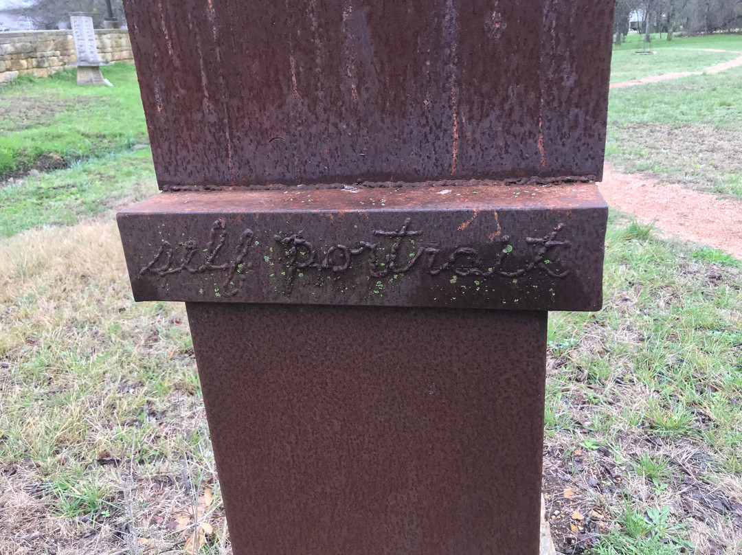 Salado Sculpture Garden-Salado必去景点