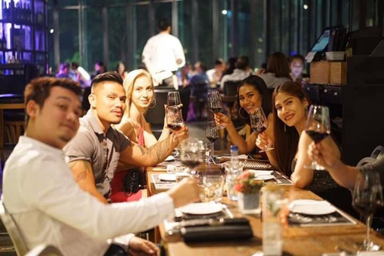 Thrilling Thai Tours-普吉镇必去景点