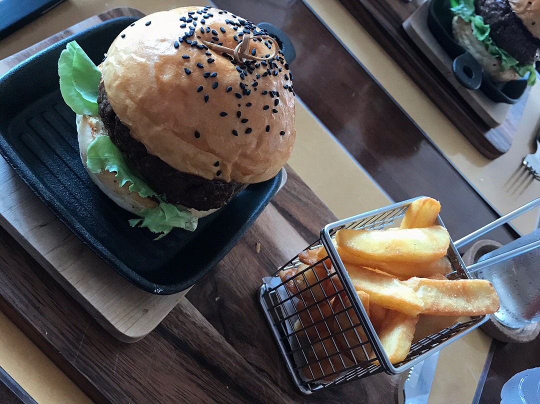 Olivers Steakhouse