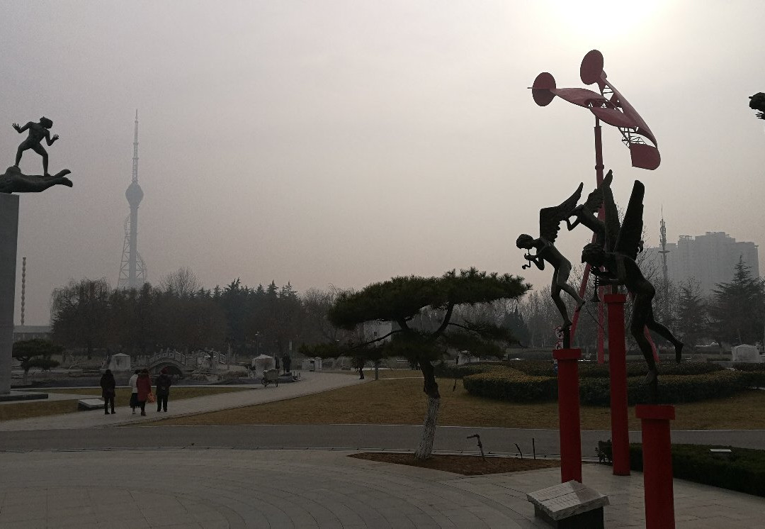 国际雕塑公园-临沂市必去景点