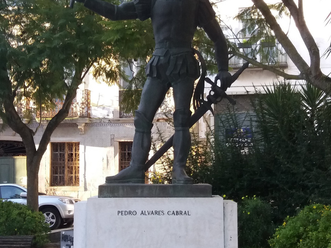 Estatua de Pedro Alvares Cabral景点图片