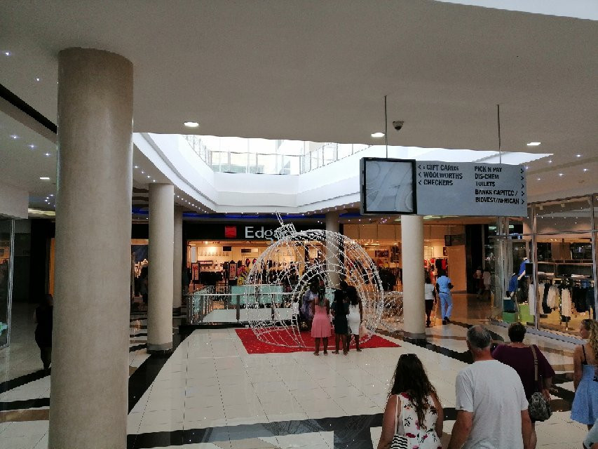 Hemingways Mall-东伦敦必去景点