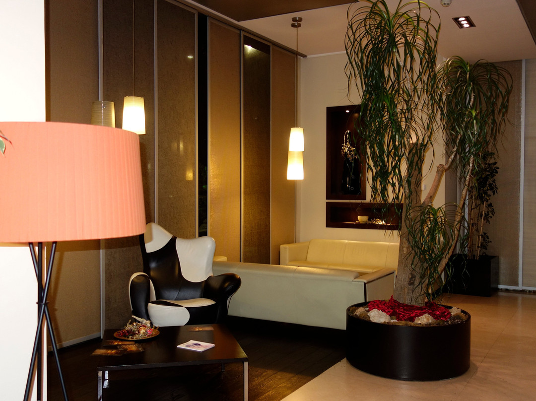 Italiana Hotels Cosenza主图