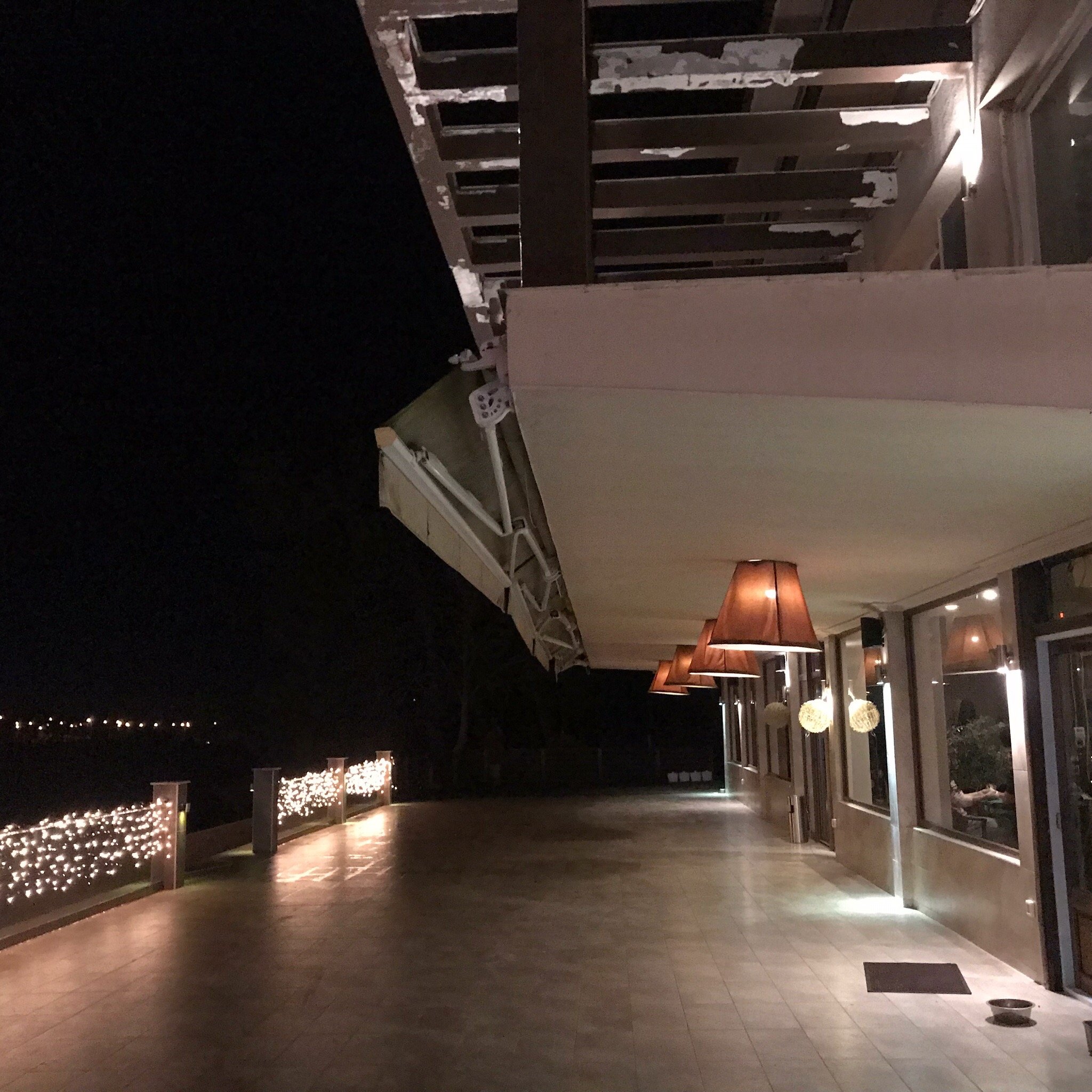 Plotini Hotel-官方