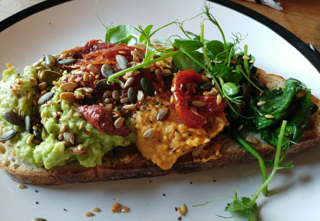 Bredfield餐馆和美食-Honey+Harvey Melton