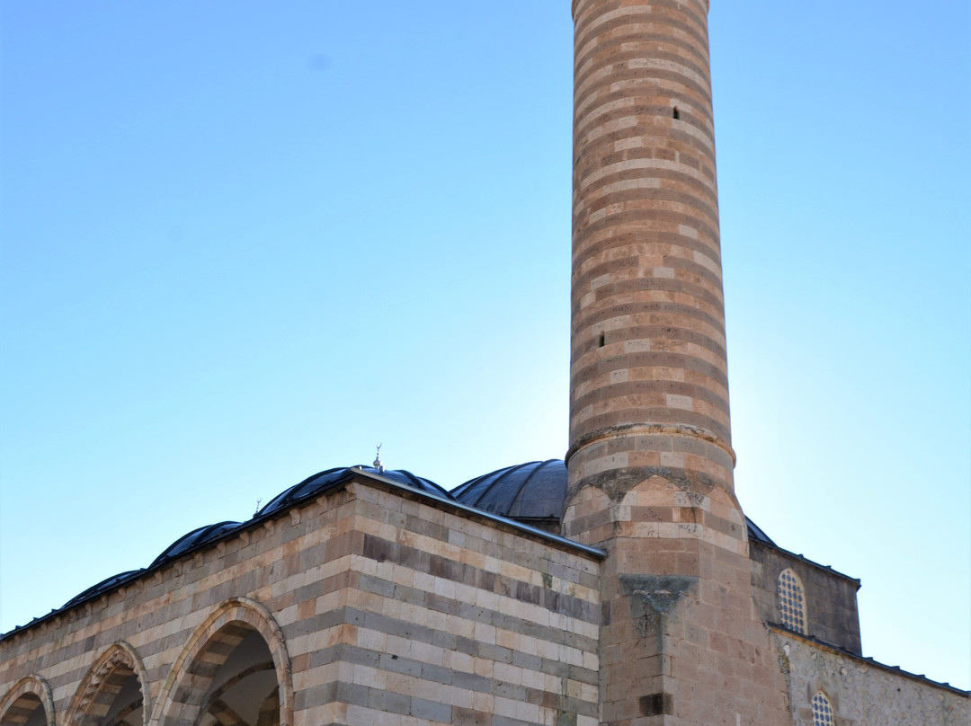 Sungur Bey Cami-Pertek必去景点