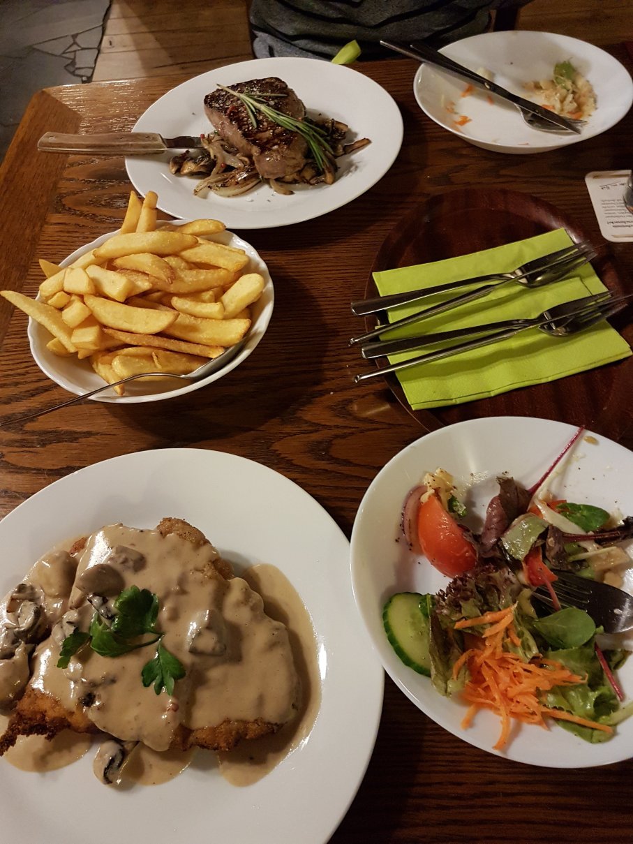Hotel Restaurant Galmei-餐饮