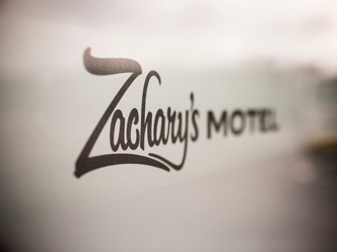 萨查理汽车旅馆主图