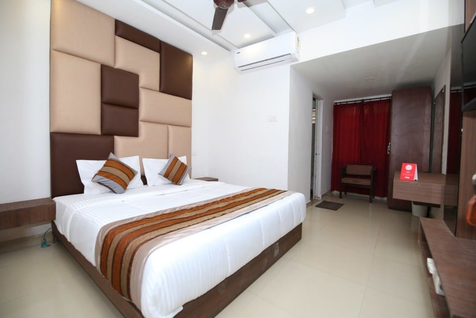 OYO 9857 Hotel Suryaa-官方