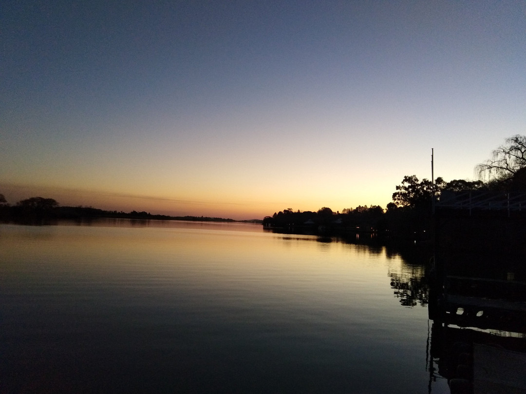 Old Willows No 7 Houseboats