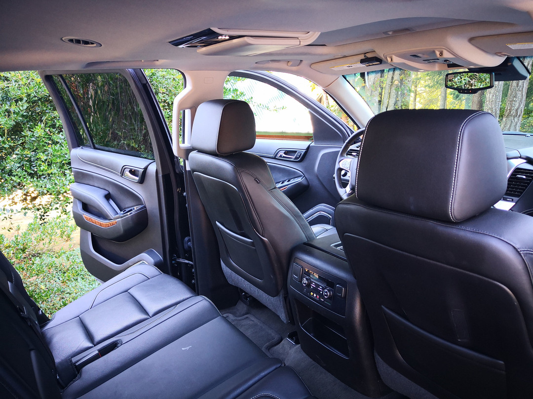 Miracle Mile Limousine Services and Sightseeing Tours景点图片