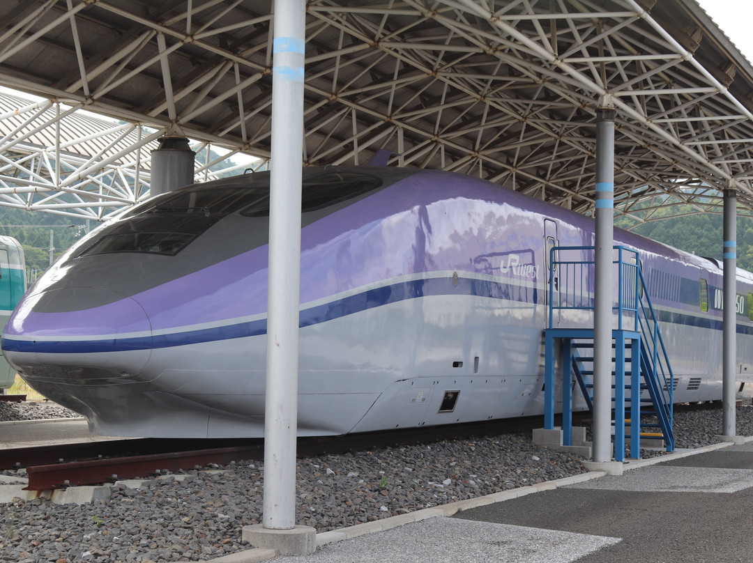 Shinkansen Kosokushikensharyo Hozomba-米原市必去景点