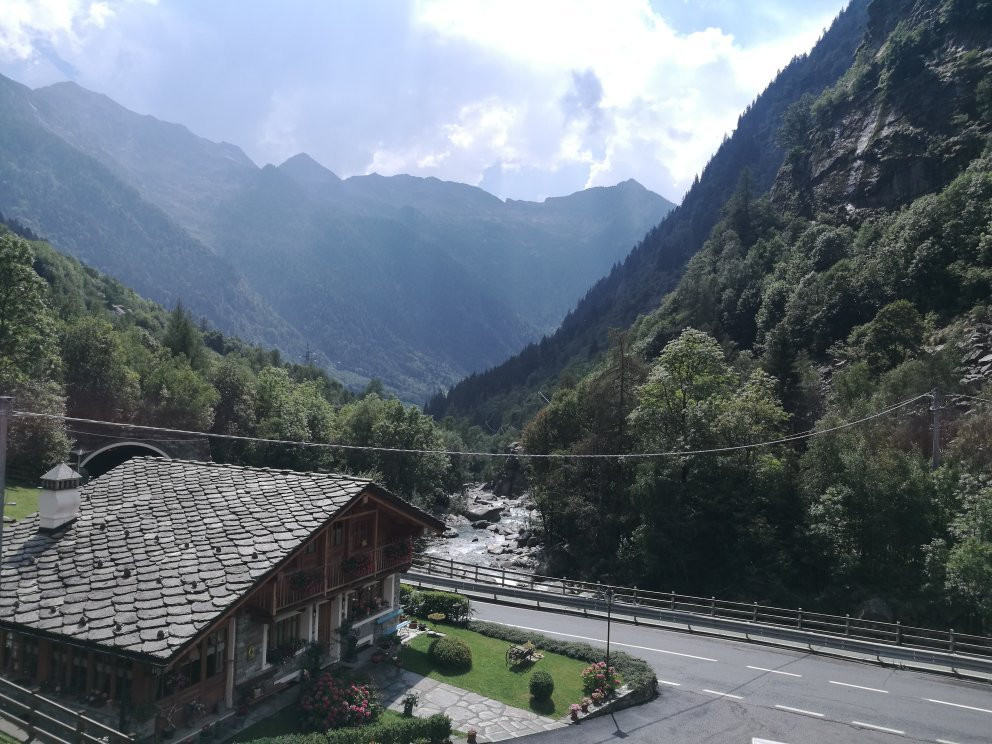 Hotel Fior di Roccia主图