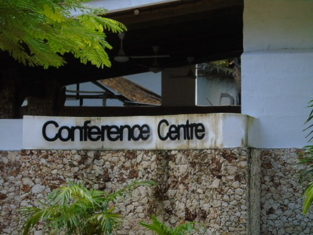 Driftwood Beach Club主图