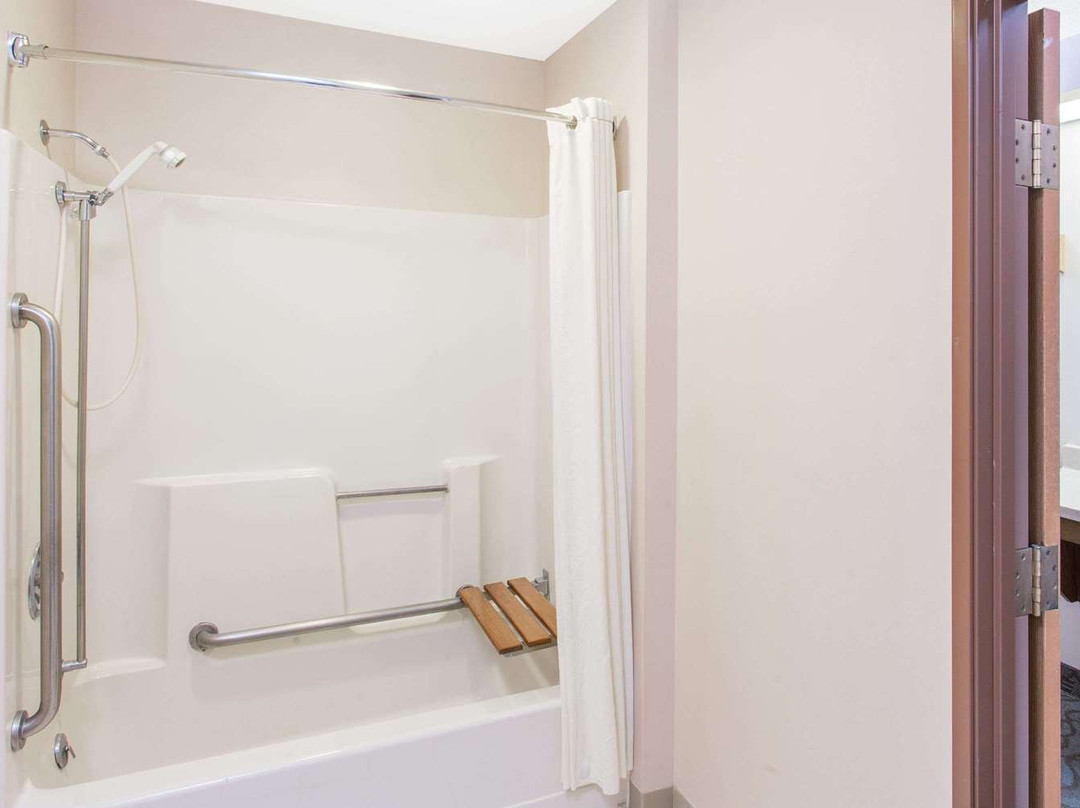 Super 8 by Wyndham Dodgeville主图