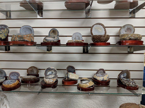 Jewelry and Minerals of Las Vegas-拉斯维加斯必去景点