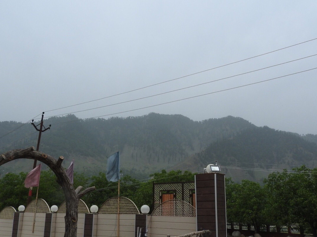 Anantnag酒店住宿-Paradise Retreat Daksum