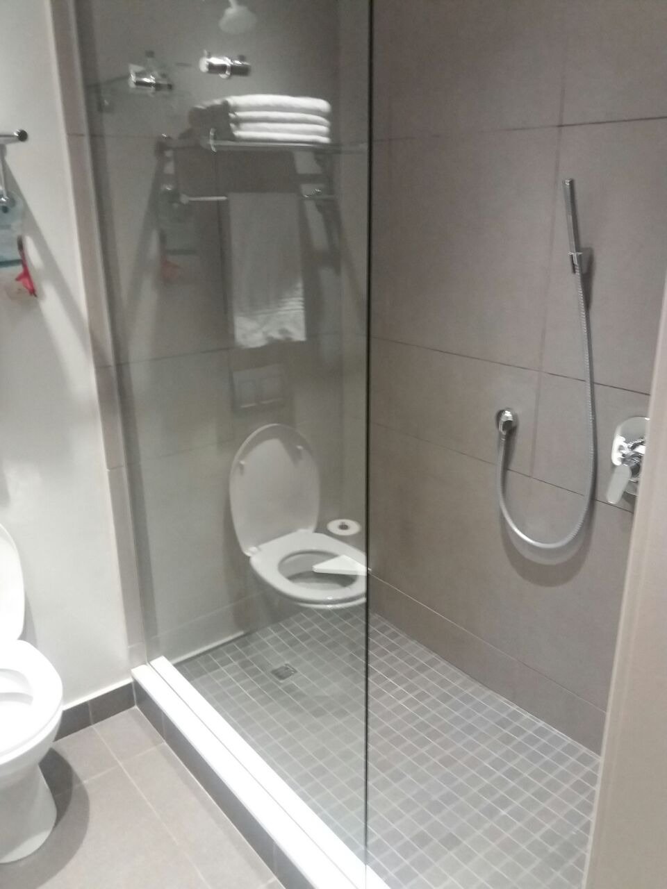 Garden Court Polokwane-浴室