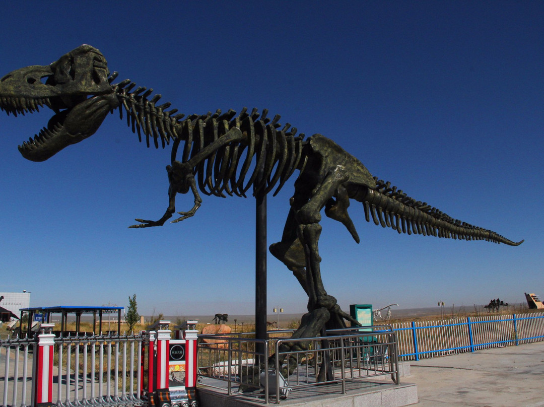 二连浩特恐龙博物馆-二连浩特市必去景点