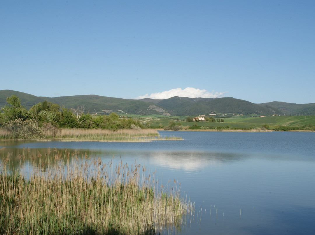 Riserva naturale regionale Lago di Santa Luce景点图片
