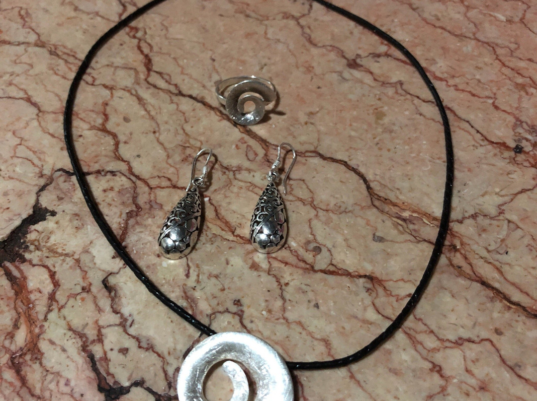 Bijouterie Essada Silversmith-塔鲁丹特必去景点