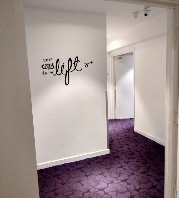 Riverine Garden Hotel主图