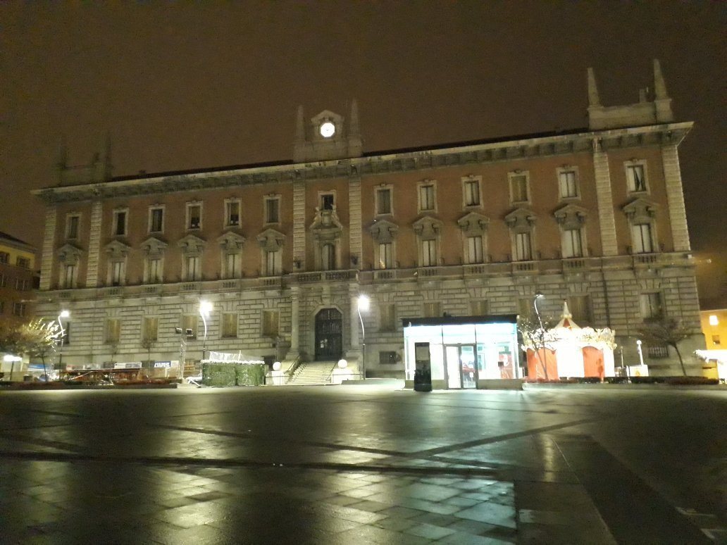 Palazzo civico景点图片