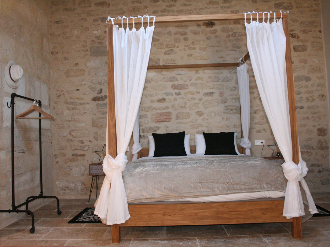 Maison d'Hotes Cambis主图