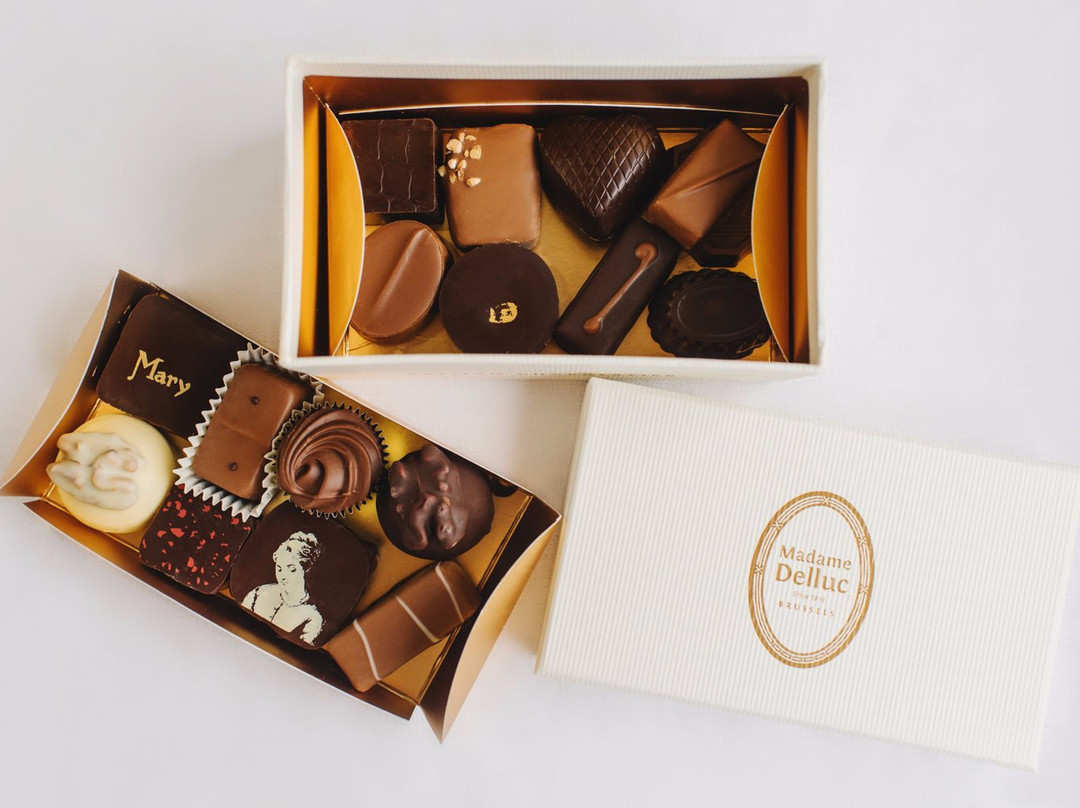 Madame Delluc-Oakwood Village必去景点