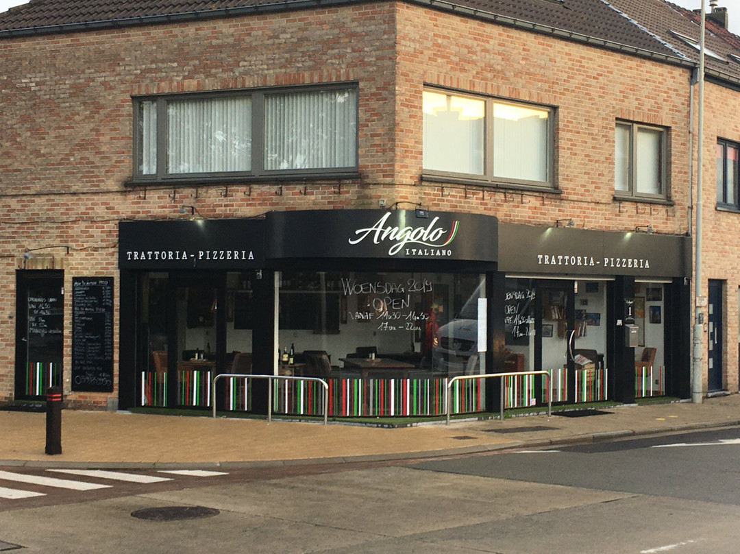 Angolo