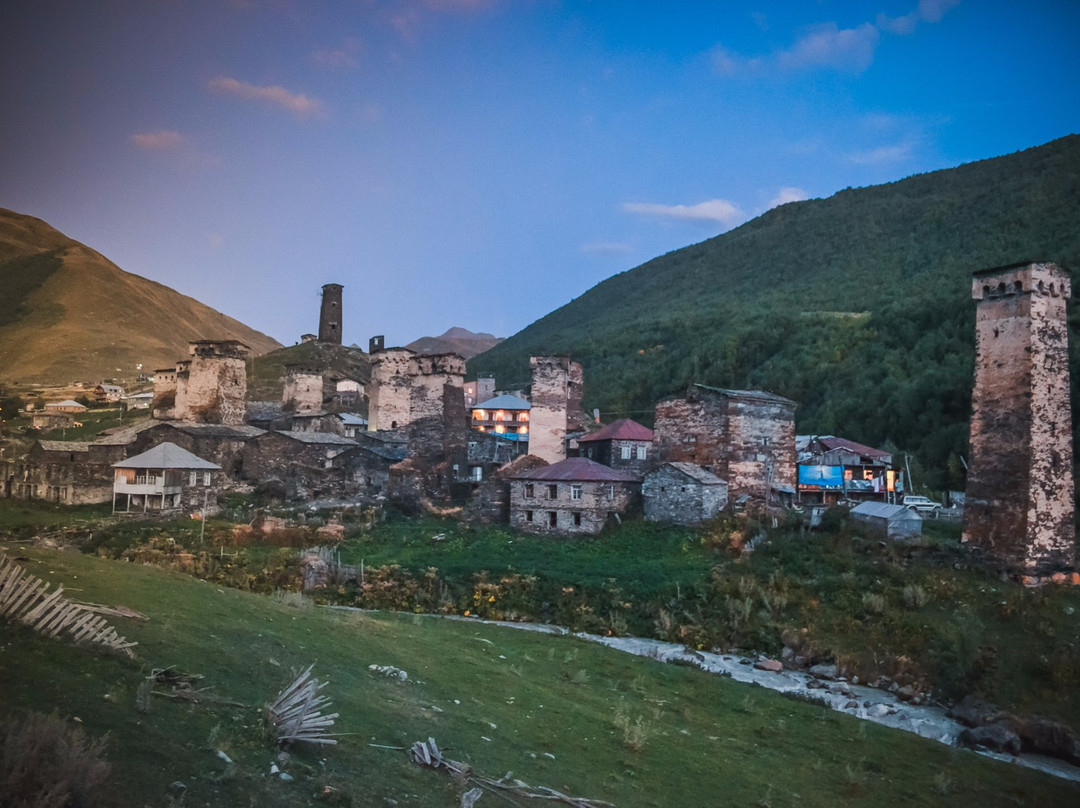 CampTravel景点图片