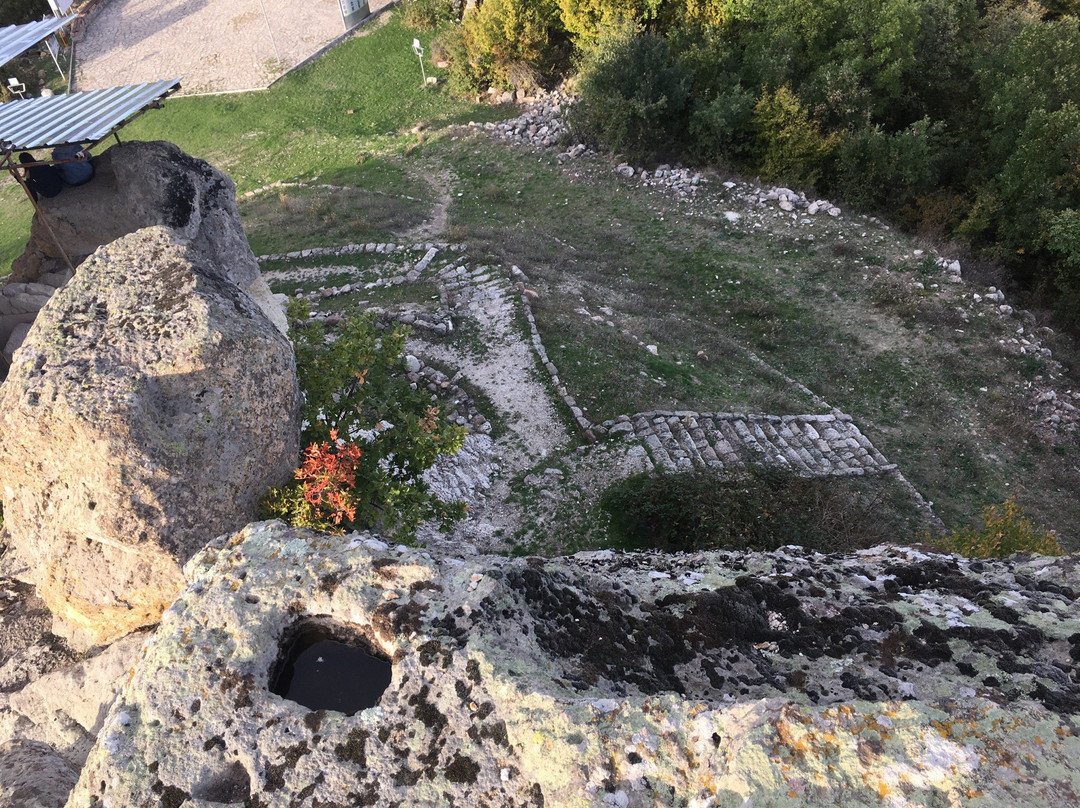 Thracian sanctuary景点图片