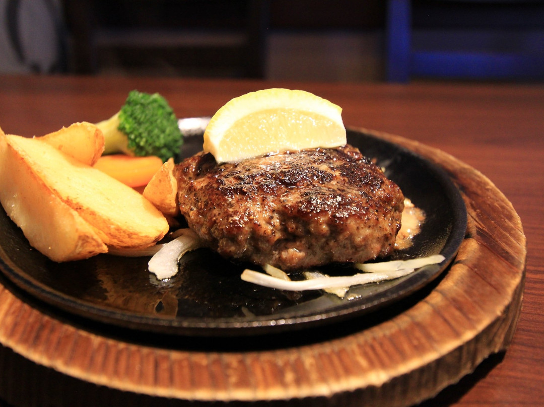 ステーキのあさくま シャオ西尾店